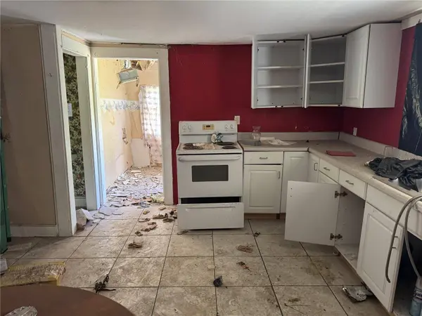 225 S HILLSBOROUGH AVE, Arcadia, FL 34266