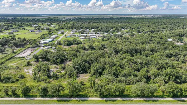 28111 BERMONT RD, Punta Gorda, FL 33982