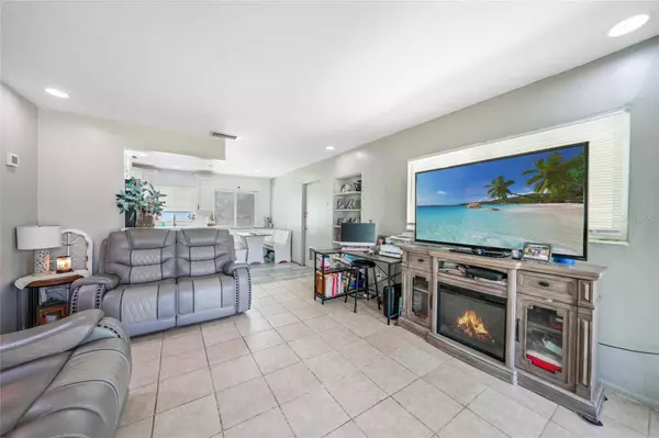 129 S LUTHER AVE, Arcadia, FL 34266