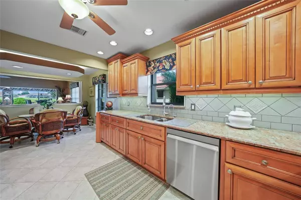 11433 SW COURTNEY DR, Lake Suzy, FL 34269