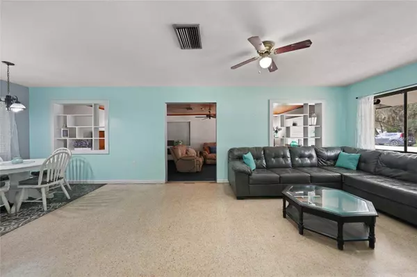 203 S VOLUSIA AVE, Arcadia, FL 34266