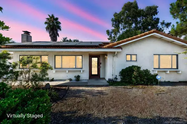 10506 Moon View Way, Escondido, CA 92026