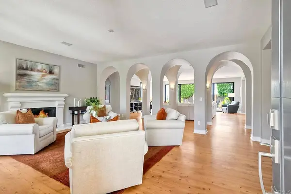 3551 Sitio Damasco, Carlsbad, CA 92009