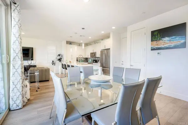 1254 Via Candelas, Oceanside, CA 92056
