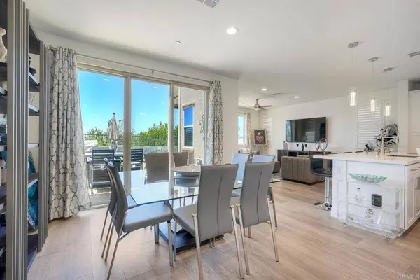 1254 Via Candelas, Oceanside, CA 92056