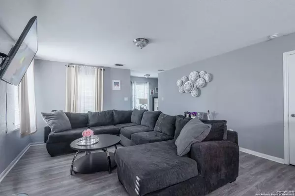 5634 Forest Canyon, San Antonio, TX 78252