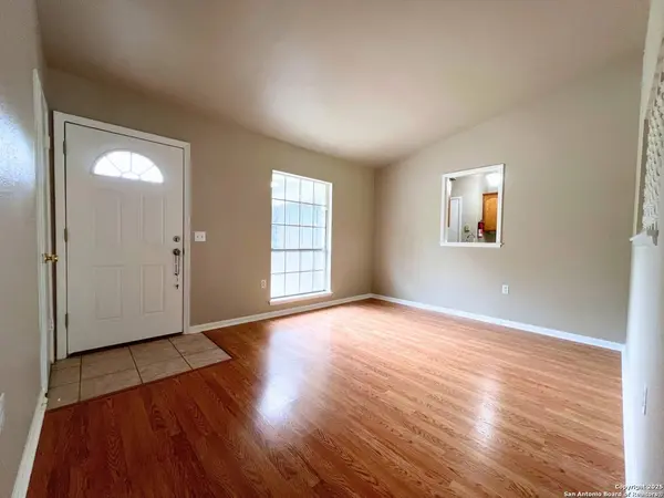 7607 Old Spanish Trail, Live Oak, TX 78233