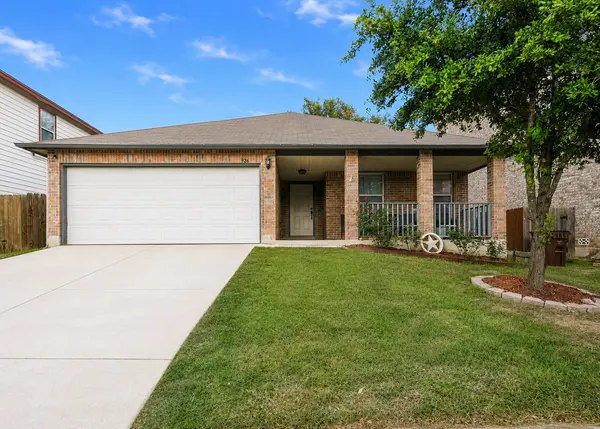 926 Saxonhill Dr, San Antonio, TX 78253-6128