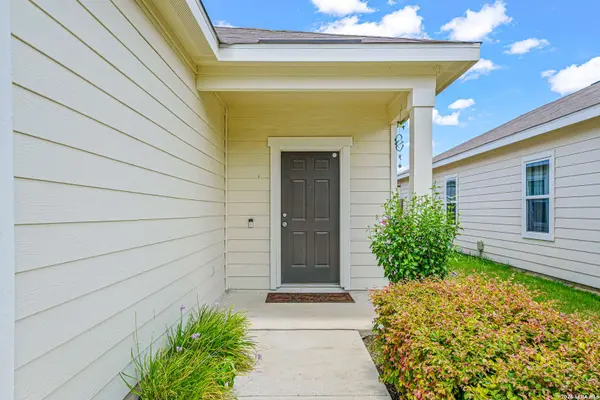5434 MALAKOFF DR, Converse, TX 78109