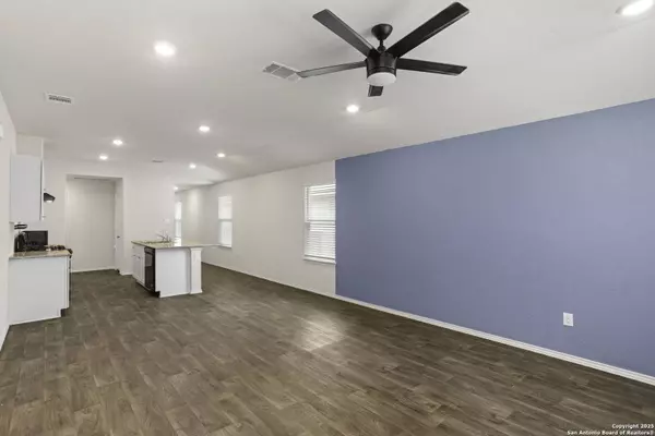 12123 Sampson Creek, San Antonio, TX 78245