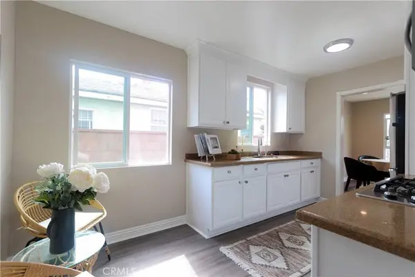 1023 W 186th ST, Gardena, CA 90248