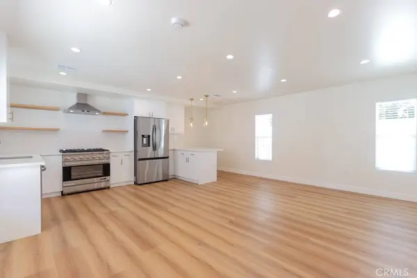 5221 E Willow, Long Beach, CA 90815