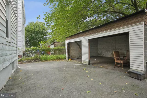 251-253 S MUNN AVE, Irvington, NJ 07111