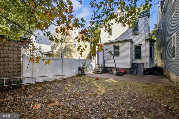 847 S 14 ST, Newark, NJ 07108