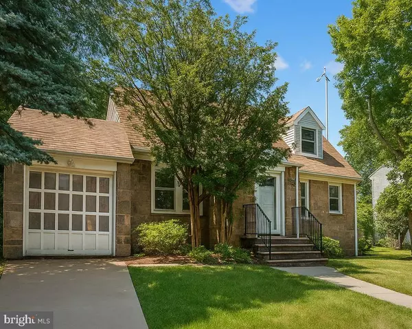 90 ARDMORE AVE, Clifton, NJ 07014