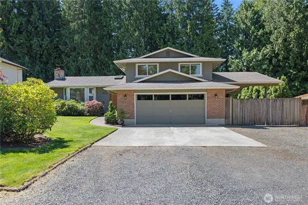 802 105th PL SE, Everett, WA 98208