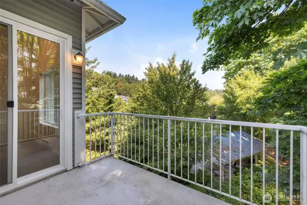 21026 40th PL S #L6, Seatac, WA 98198