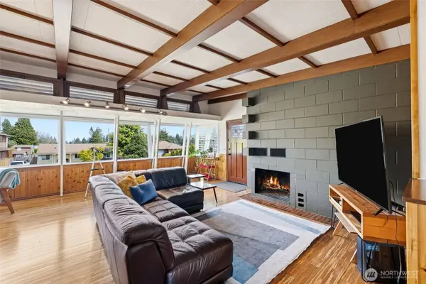 4826 Delaware AVE, Everett, WA 98203
