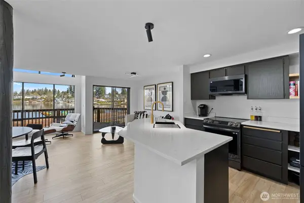 610 E Lake Stevens RD #101, Lake Stevens, WA 98258