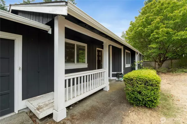 9626 Mallard DR SE, Olympia, WA 98513