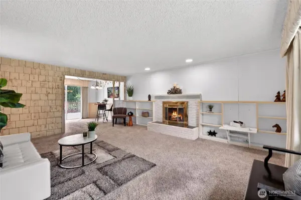 12810 162nd AVE SE, Renton, WA 98059