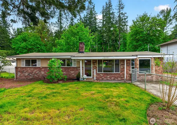 19517 SE Covington Sawyer, Kent, WA 98042