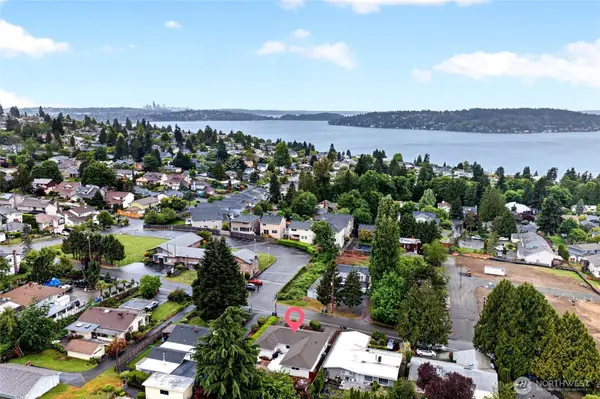 8035 S 116th ST, Seattle, WA 98178