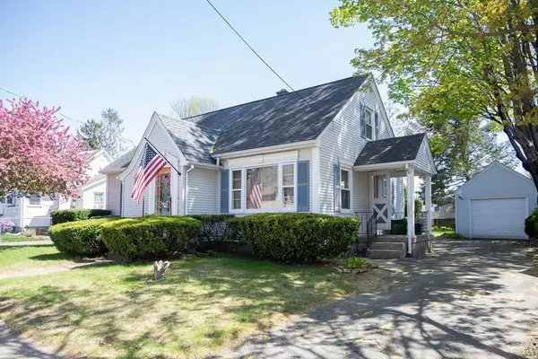 69 Lafayette St, Chicopee, MA 01020