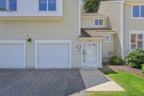 2205 Boston Rd #L109, Wilbraham, MA 01095