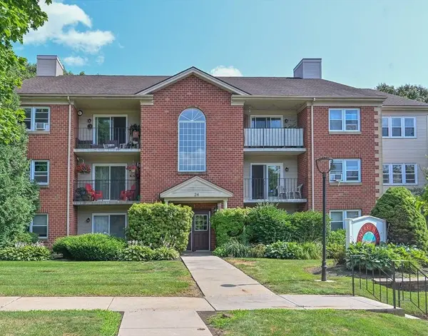 24 Maple Crest Cir #F