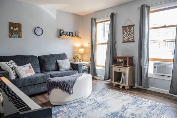 166 Hillside Rd #5, Westfield, MA 01085