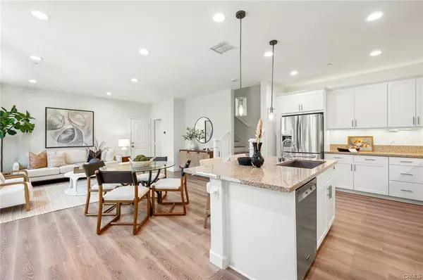 906 El Paseo, Foothill Ranch, CA 92610