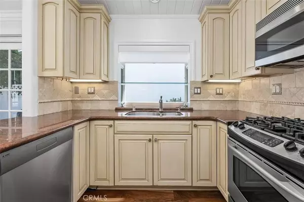 28111 Virginia, Mission Viejo, CA 92692