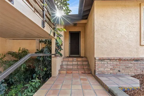 1321 Pepper Tree LN, Vista, CA 92084