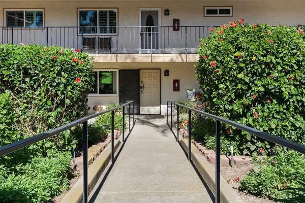 5472 Paseo Del Lago E #B, Laguna Woods, CA 92637