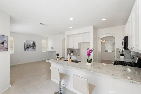 201 Kensington #26, Irvine, CA 92606