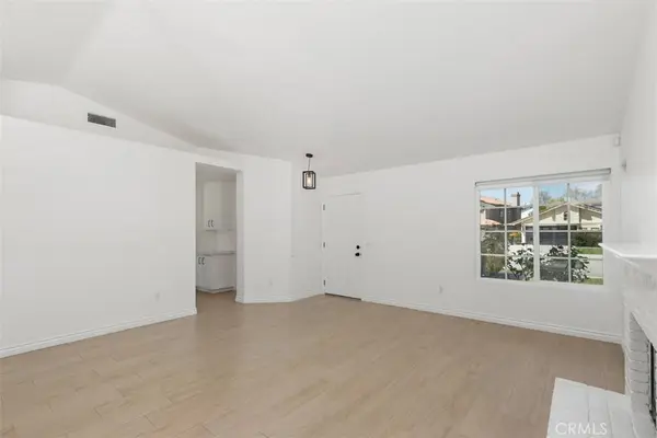 185 Cheshire LN, San Bernardino, CA 92408