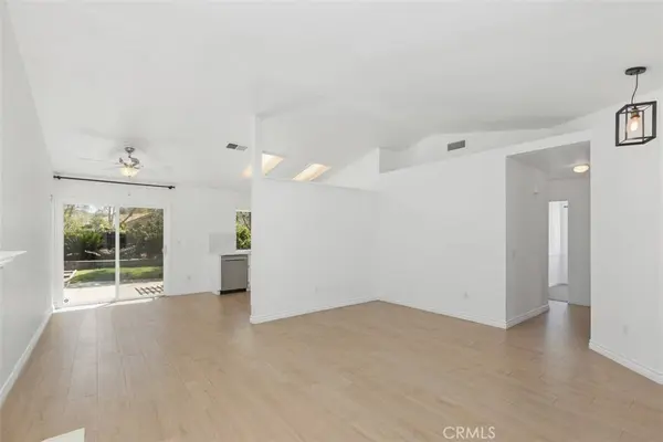 185 Cheshire LN, San Bernardino, CA 92408
