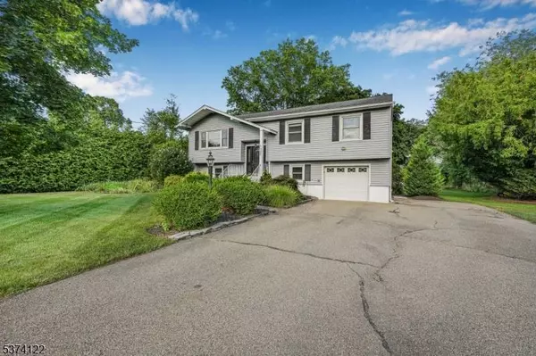 120 W Parkway, Pequannock Twp., NJ 07444