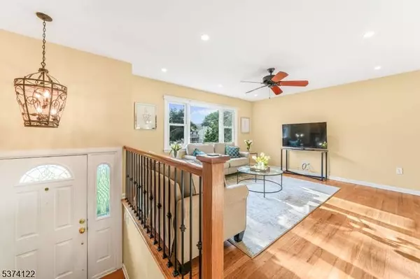 120 W Parkway, Pequannock Twp., NJ 07444