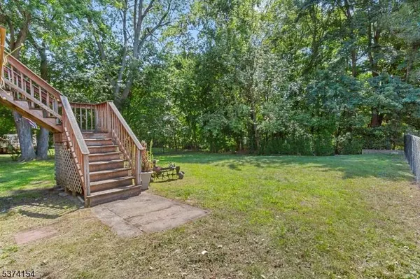 84 Baldwin Ter, Wayne Twp., NJ 07470