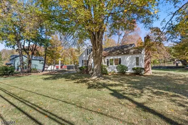 870 Macopin Rd, West Milford Twp., NJ 07480