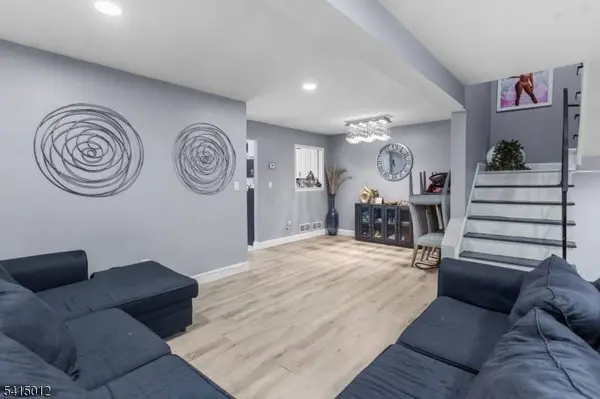 40 Bennington Sq, Washington Twp., NJ 07840