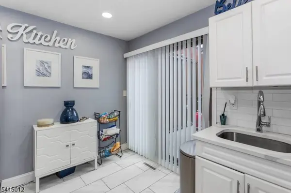 40 Bennington Sq, Washington Twp., NJ 07840