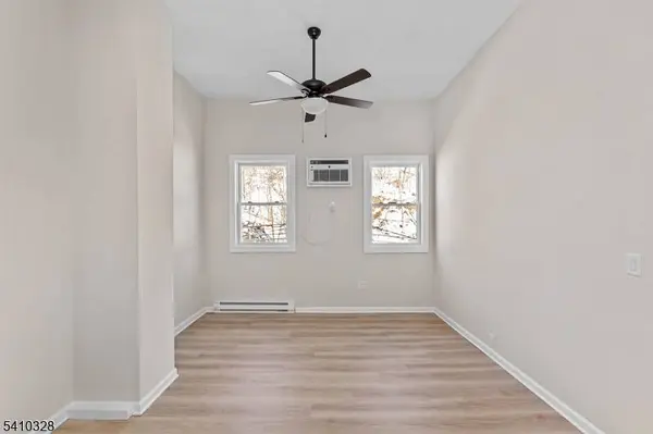 129 Main St #3, Bloomingdale Boro, NJ 07403