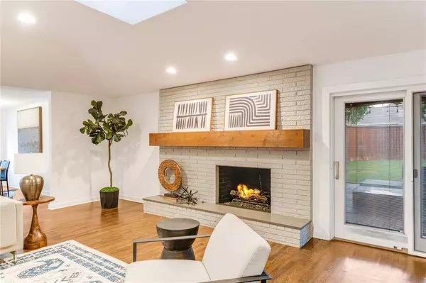 7278 Joyce Way, Dallas, TX 75225