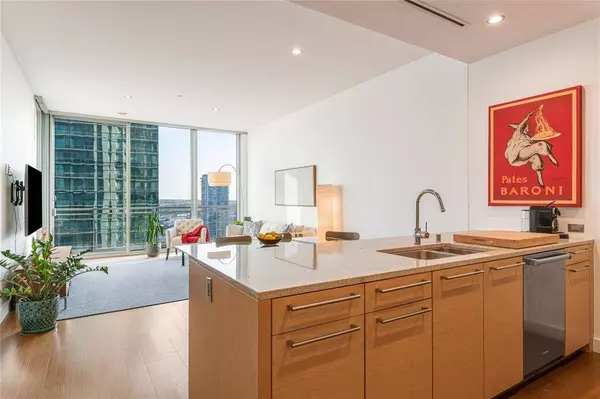 2900 McKinnon Street #1503, Dallas, TX 75201