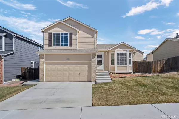 338 Chelsea ST, Castle Rock, CO 80104