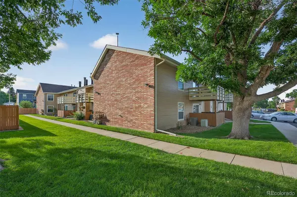 10251 W 44th AVE #8-206, Wheat Ridge, CO 80033