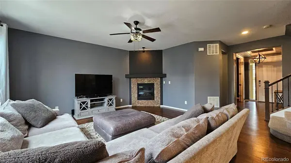 3021 Leafdale DR, Castle Rock, CO 80109
